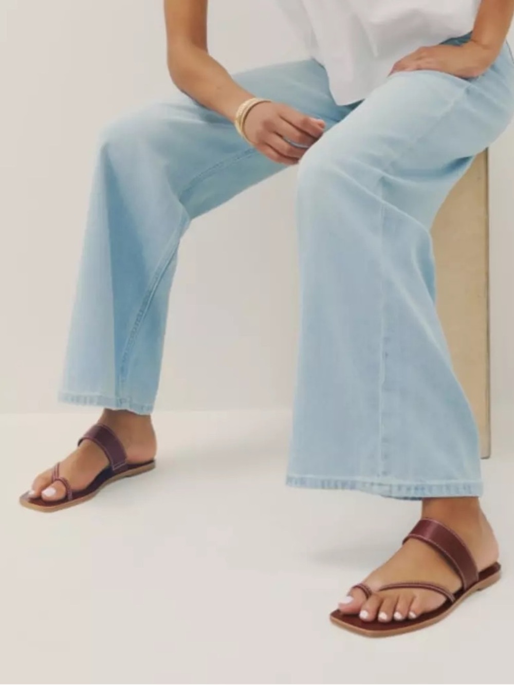 Reformation Sawyer Toe Loop Slide Sandal Brown